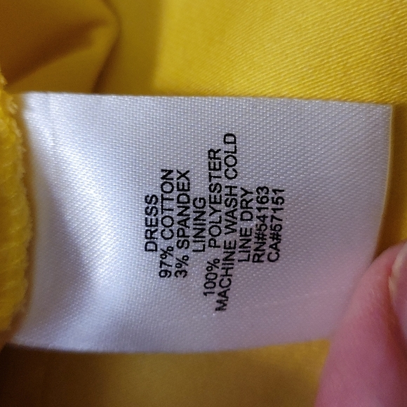 Jessica Simpson,  12, Yellow - Picture 11 of 12